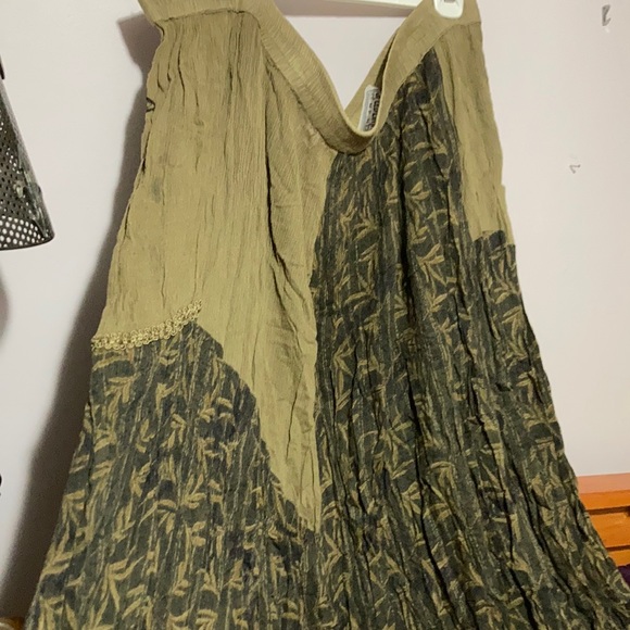 VINTAGE SKIRT & Vest - Picture 1 of 9
